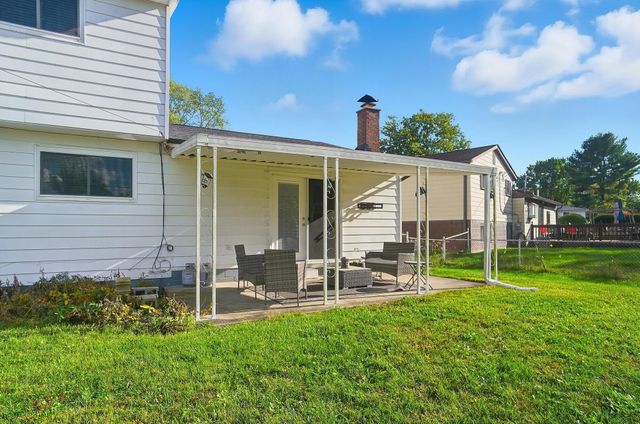 4849 Heatherton Drive, Columbus, OH 43229