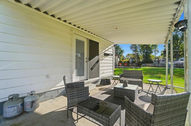 4849 Heatherton Drive, Columbus, OH 43229