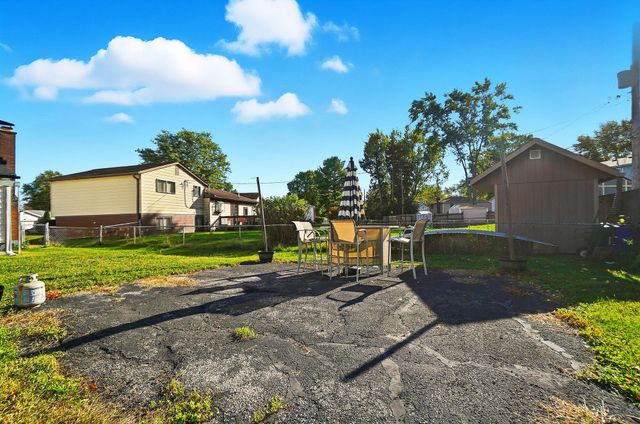 4849 Heatherton Drive, Columbus, OH 43229