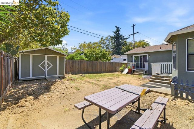 209 Fleming Ave, Vallejo, CA 94590