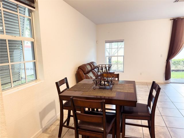 4009 NW 11th Dr, Lauderhill, FL 33313