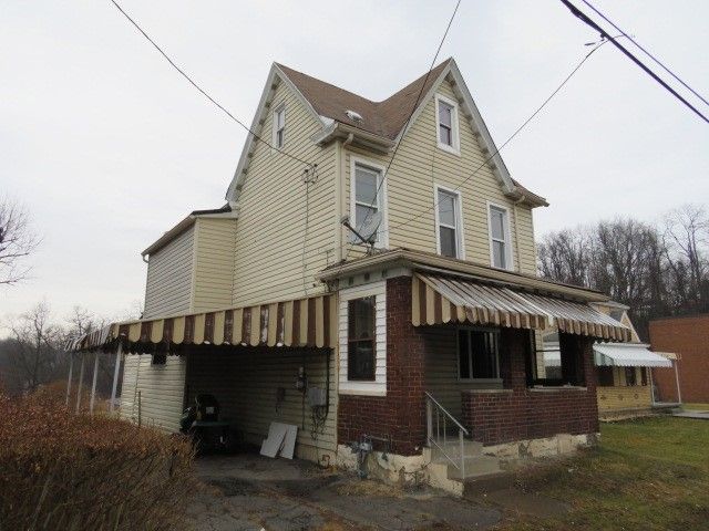 276 Mckinley St, Braddock Hills, PA 15221