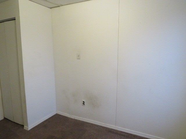 276 Mckinley St, Braddock Hills, PA 15221