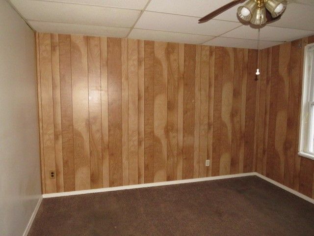 276 Mckinley St, Braddock Hills, PA 15221