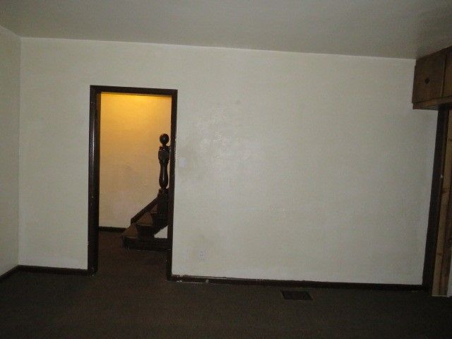 276 Mckinley St, Braddock Hills, PA 15221