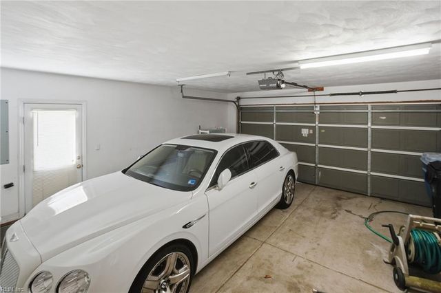 5000 Savin CT, Virginia Beach, VA 23455