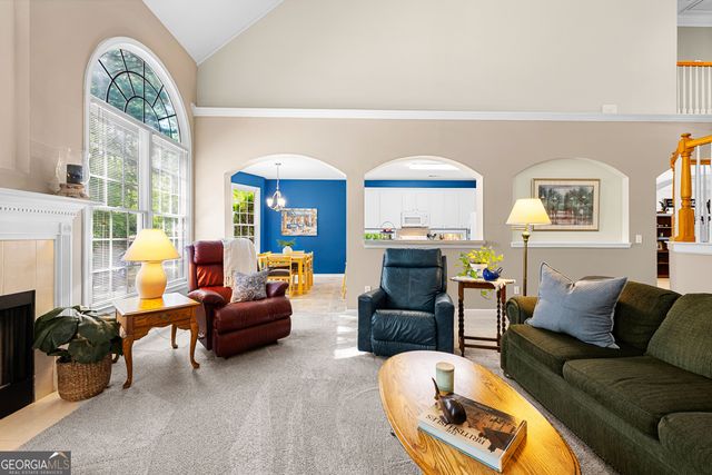 140 Lakeside Court, Fayetteville, GA 30214
