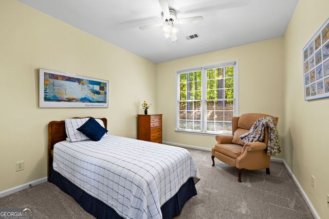 140 Lakeside Court, Fayetteville, GA 30214