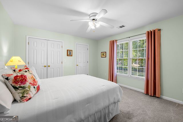 140 Lakeside Court, Fayetteville, GA 30214