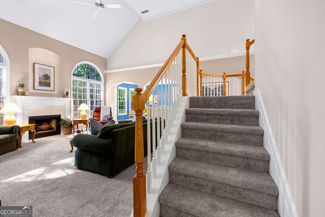 140 Lakeside Court, Fayetteville, GA 30214