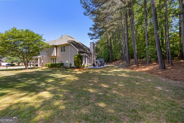 140 Lakeside Court, Fayetteville, GA 30214