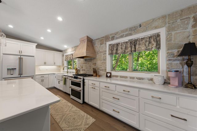 19143 Orchard Trail, Lakeville, MN 55044