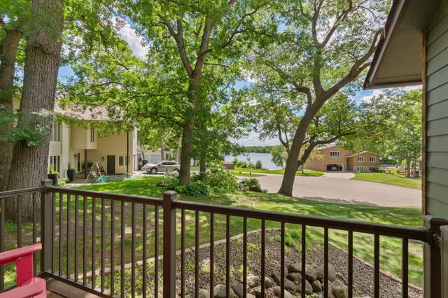 19143 Orchard Trail, Lakeville, MN 55044