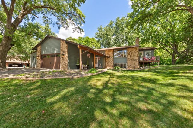 19143 Orchard Trail, Lakeville, MN 55044