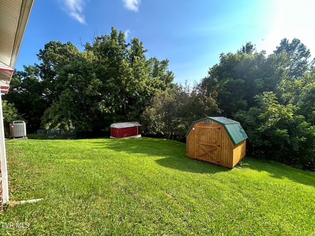 3504 Rustic Hills Drive, Kingsport, TN 37660