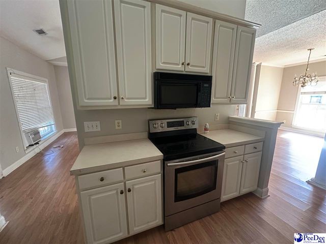 1119 Annelle Dr, Florence, SC 29505