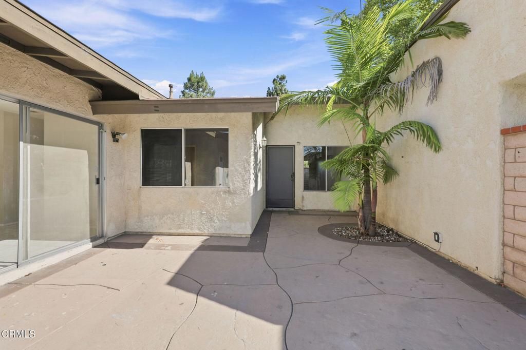 Image 16 of property listing at 1793 Onda Drive, Camarillo, CA 93010
