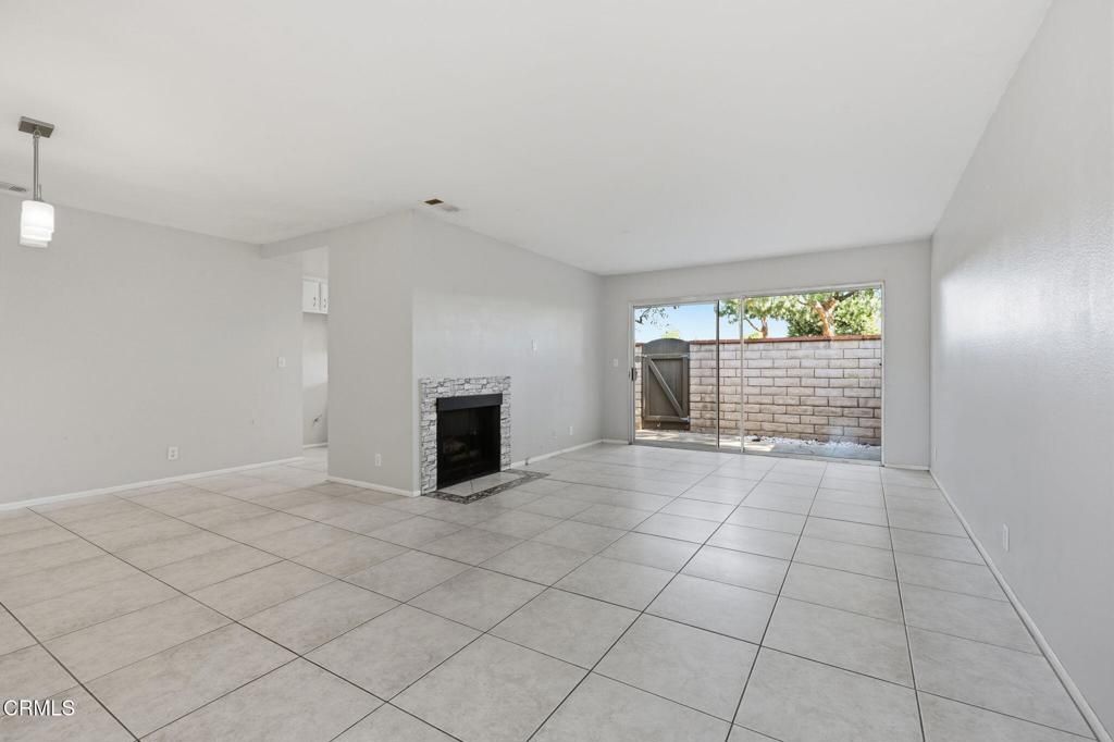 Image 20 of property listing at 1793 Onda Drive, Camarillo, CA 93010