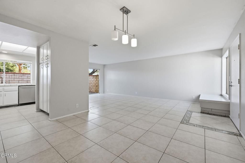 Image 23 of property listing at 1793 Onda Drive, Camarillo, CA 93010