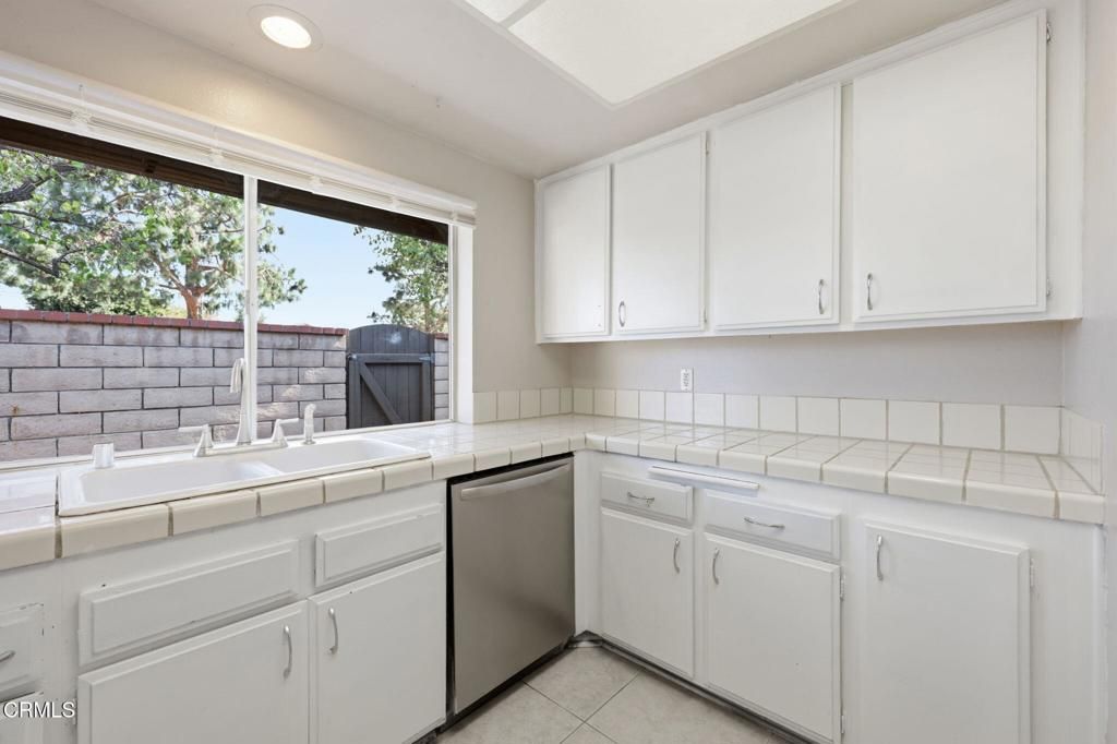 Image 25 of property listing at 1793 Onda Drive, Camarillo, CA 93010