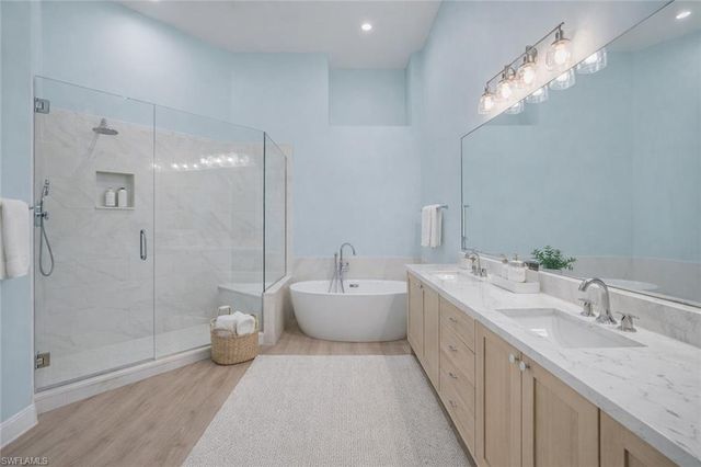 25380 GALASHIELDS CIR, Bonita Springs, FL 34134