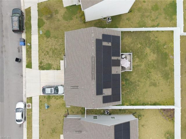 319 Forecastle ST, Portsmouth, VA 23701
