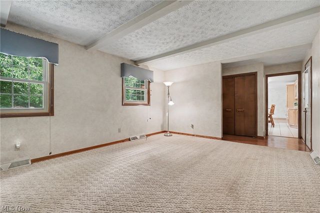 2053 Walker Mill Road, Youngstown, OH 44514