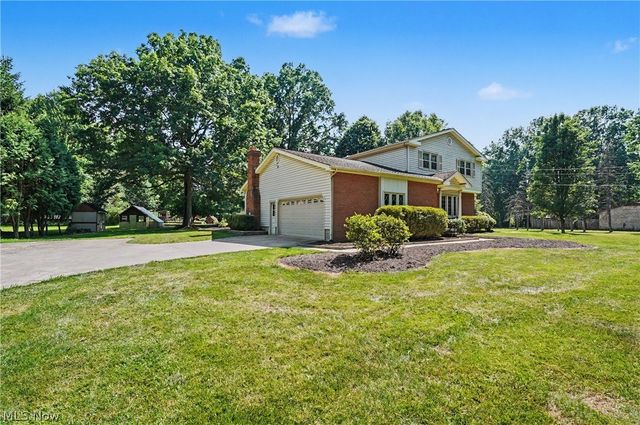 2053 Walker Mill Road, Youngstown, OH 44514