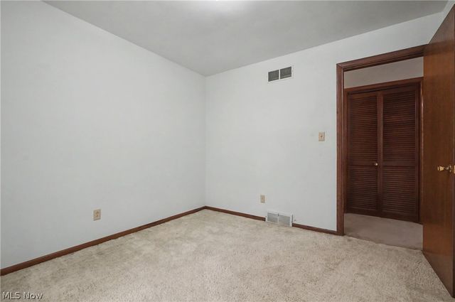 2053 Walker Mill Road, Youngstown, OH 44514