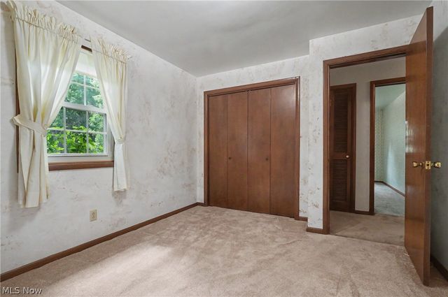 2053 Walker Mill Road, Youngstown, OH 44514