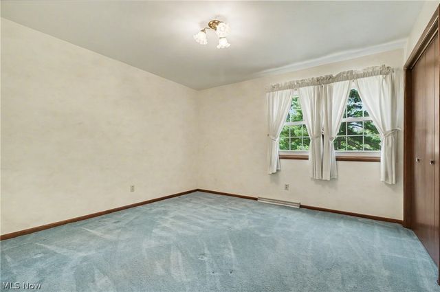 2053 Walker Mill Road, Youngstown, OH 44514