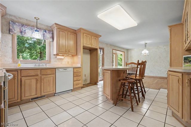 2053 Walker Mill Road, Youngstown, OH 44514