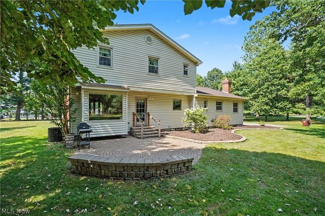 2053 Walker Mill Road, Youngstown, OH 44514