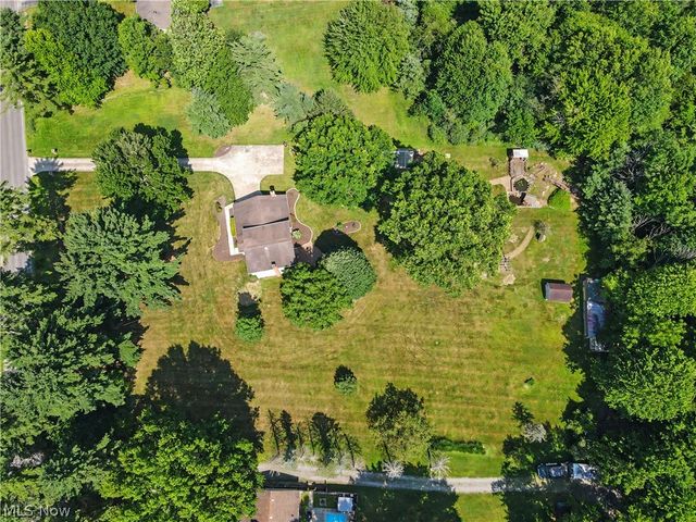 2053 Walker Mill Road, Youngstown, OH 44514