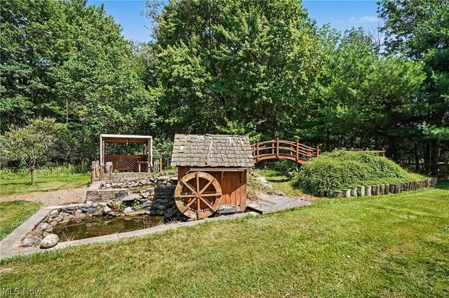 2053 Walker Mill Road, Youngstown, OH 44514