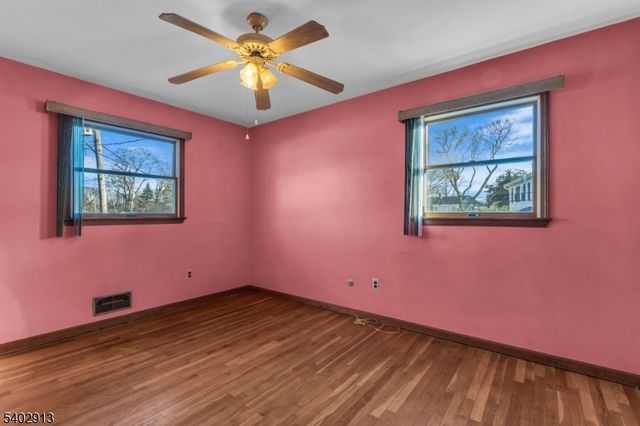 805 Hastings Ln, Point Pleasant Boro, NJ 08742