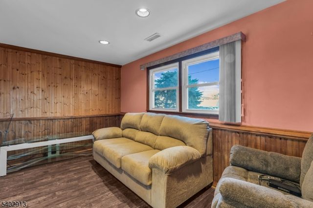 805 Hastings Ln, Point Pleasant Boro, NJ 08742