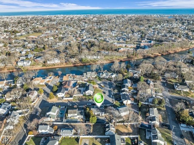 805 Hastings Ln, Point Pleasant Boro, NJ 08742