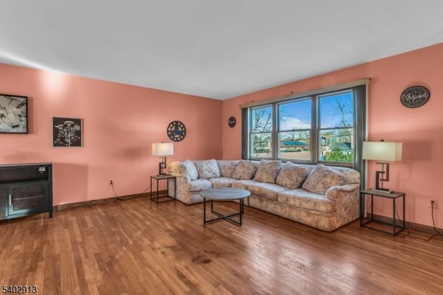 805 Hastings Ln, Point Pleasant Boro, NJ 08742