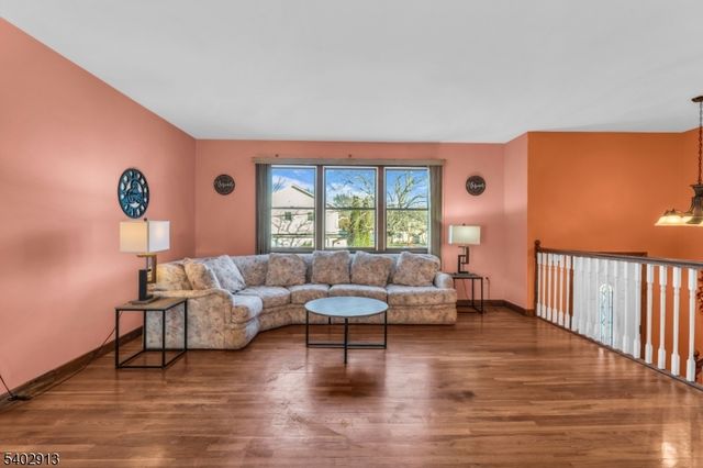 805 Hastings Ln, Point Pleasant Boro, NJ 08742