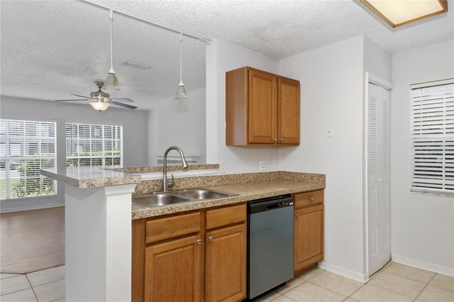 939 FRAMLINGHAM COURT 103, Lake Mary, FL 32746