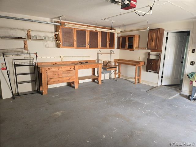 864 W Gleason Place, Beverly Hills, FL 34465