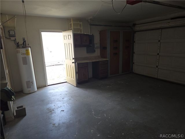 864 W Gleason Place, Beverly Hills, FL 34465
