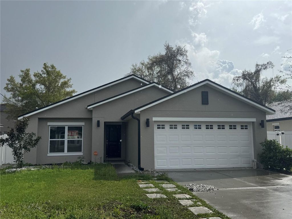 8544 BLACKBERRY AVENUE, Orlando, FL 32825