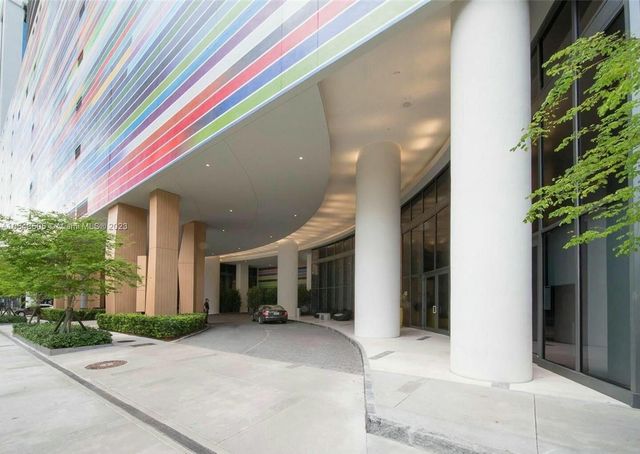 55 SW 9th Street 3209, Miami, FL 33130