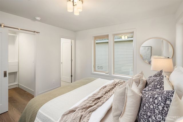 639 18th Avenue W, Kirkland, WA 98033