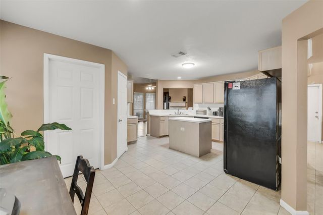 16830 Ship Anchor Drive, Friendswood, TX 77546
