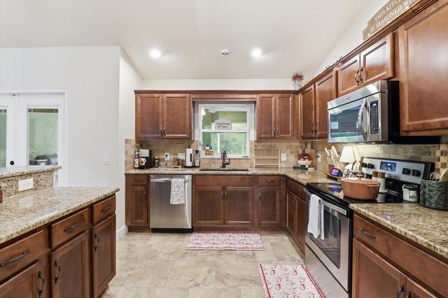 8393 SE 159TH LANE, Summerfield, FL 34491