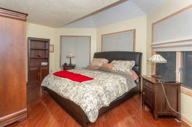 12 Bridle Way, Hurricane, WV 25526