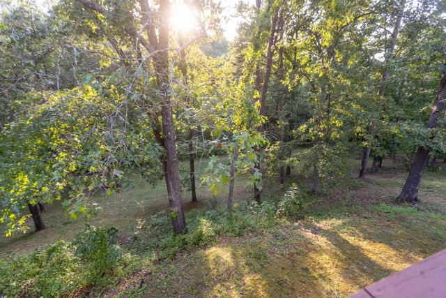 12 Bridle Way, Hurricane, WV 25526